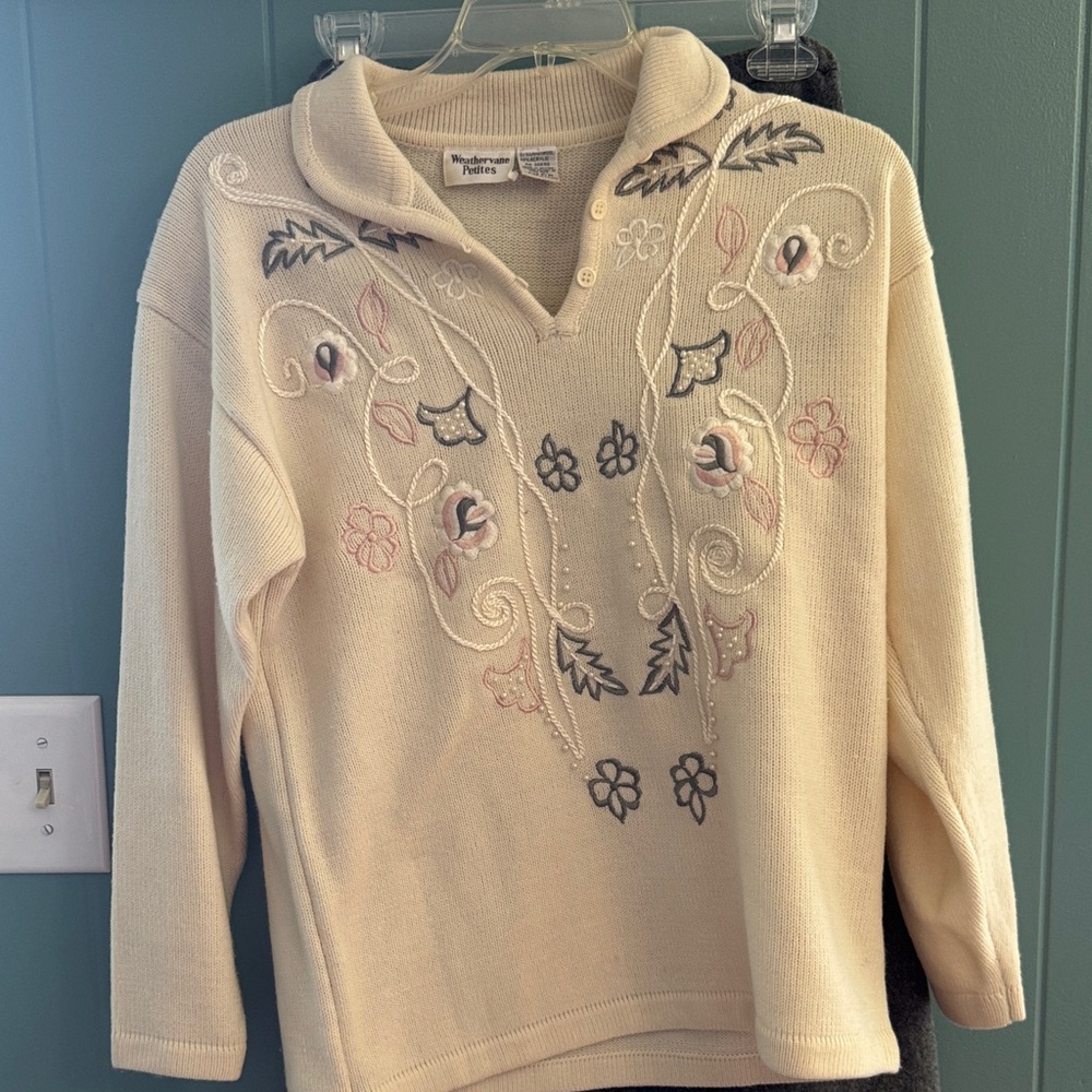 Vintage weathervane  Cream Floral Embroidered Sweater
